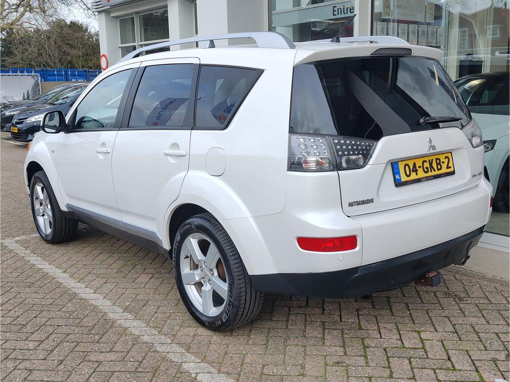 Mitsubishi Outlander 2.4 INTRO EDITION 2WD Airco | Cruise |, Voorwielaandrijving, Stof, 4 cilinders, Met garantie (alle)
