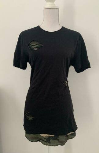 Mooie zwarte shirt met gaten maat 40 - 42, als NIEUW!, Maat 38/40 (M), Verzenden, Zwart, Nieuw