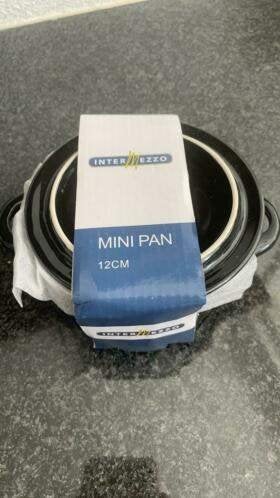 Mini pan 12cm - InterMezzo, Huis en Inrichting, Keuken | Potten en Pannen, Ophalen of Verzenden, Gebruikt, Overige materialen