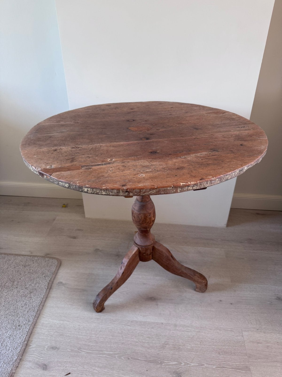 Wijntafel / bijzettafel / tafel, Ophalen of Verzenden