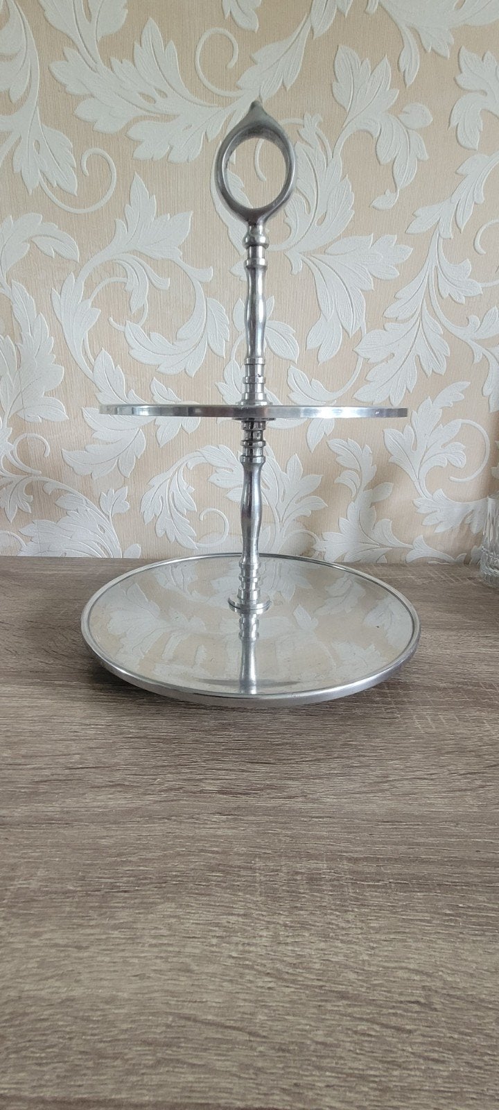Riviera Maison Etagere - Zilverkleurig met chrome Platen, Rond, Ophalen of Verzenden, Zo goed als nieuw, Metaal