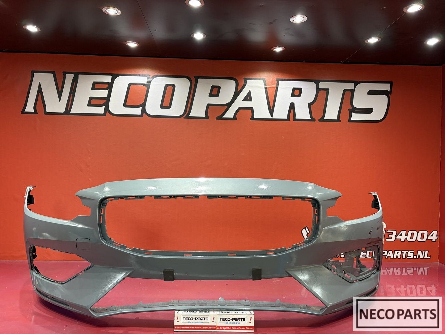 VOLVO V60 S60 2018+ VOORBUMPER R-DESIGN OEM 31690589, Gebruikt, -, -, Ophalen of Verzenden