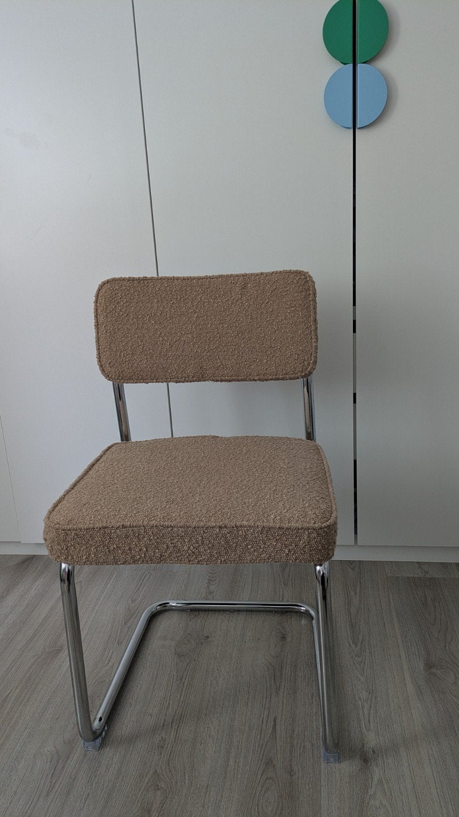eetkamerstoel of bureaustoel licht bruin chrome Boucle, Ophalen, Bruin, Nieuw, Eén