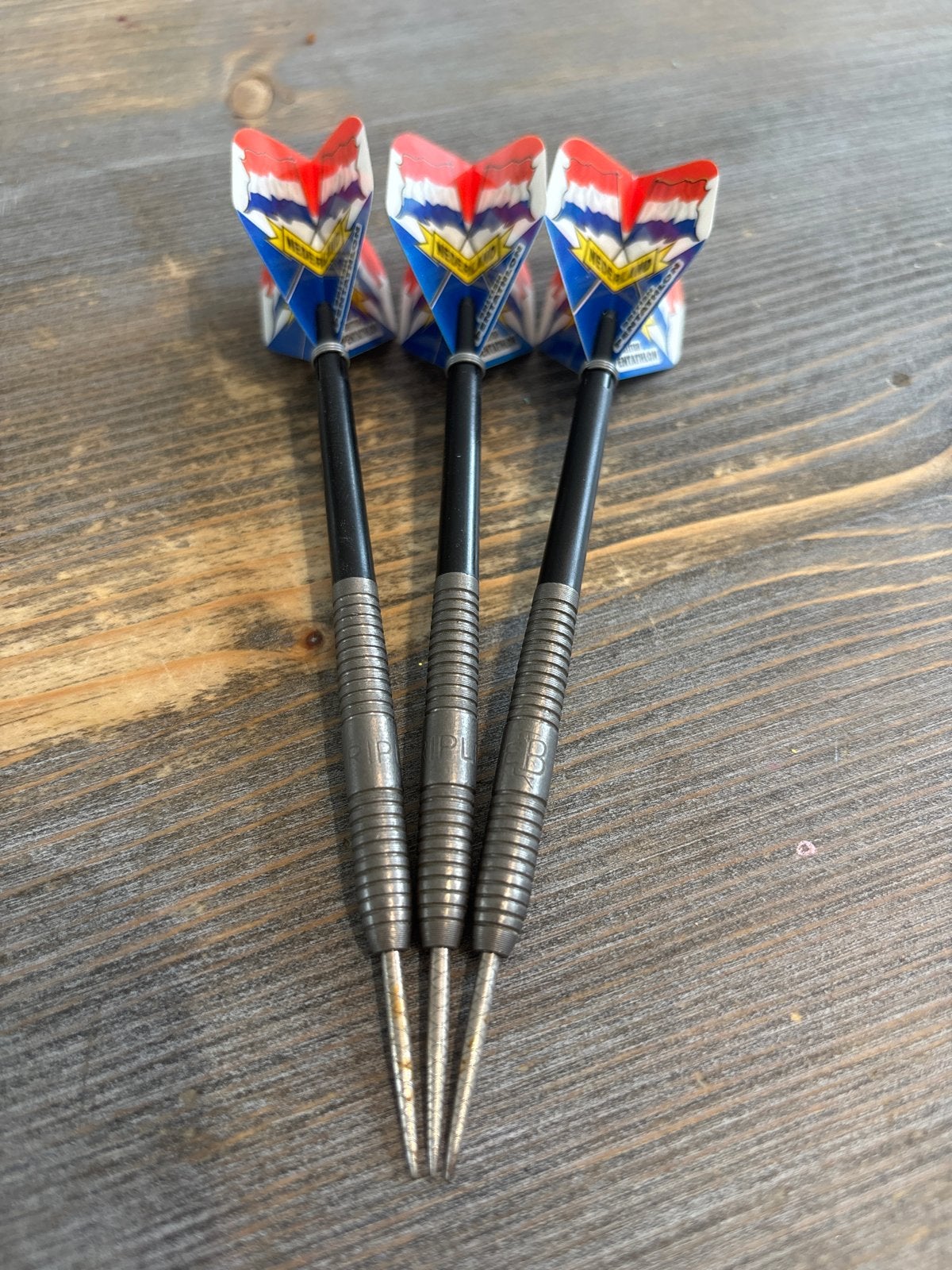 Raymond Van Barneveld Tripple B Darts 21g Phantom grip, Sport en Fitness, Ophalen of Verzenden, Gebruikt, Pijlen