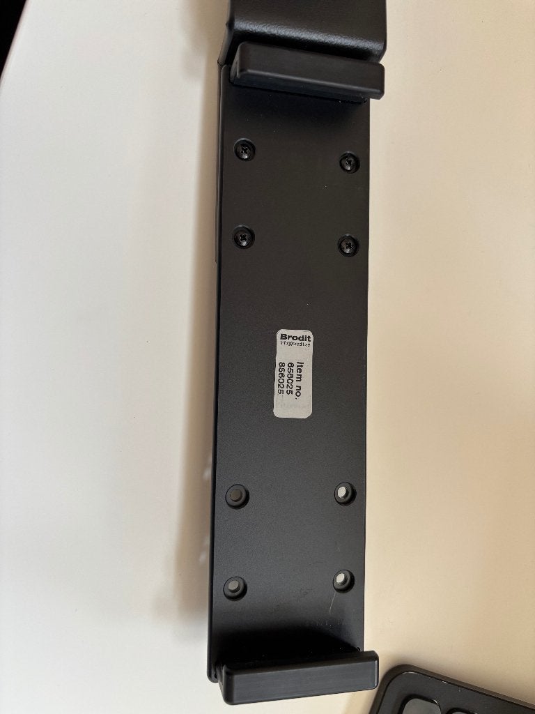 Brodit ProClip 856025 voor Volvo EX30, Verzenden, Zo goed als nieuw, Auto