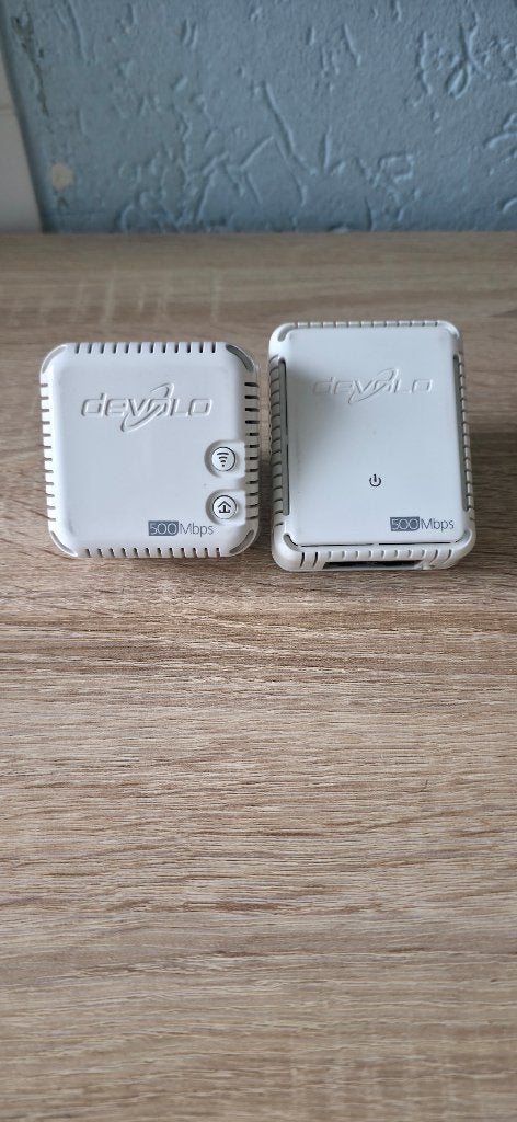 Devolo dLAN 500 powerline adapters met wifi – 2 stuks, Ophalen of Verzenden, Zo goed als nieuw, Devolo.