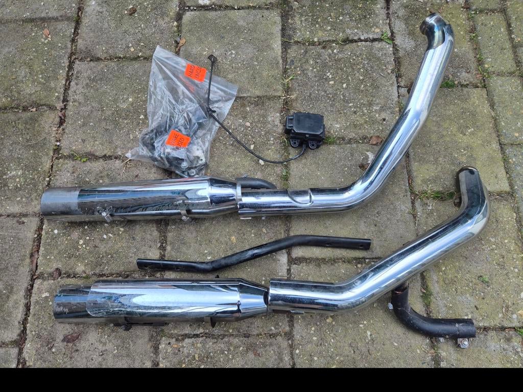 Dyna Streetbob uitlaat set, Motoren, Onderdelen | Overige, Gebruikt, Ophalen