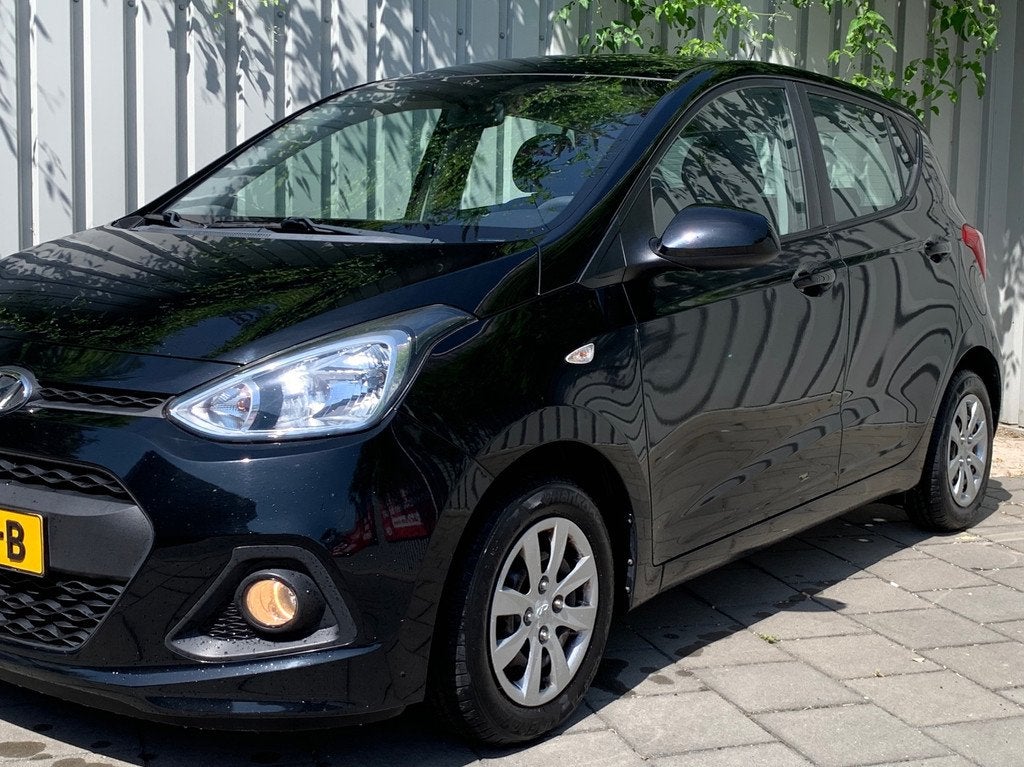 Hyundai I10 1.0i i-Motion Comfort|120000KM|Airco|, Auto's, Hyundai, Voorwielaandrijving, Stof, Gebruikt, Origineel Nederlands
