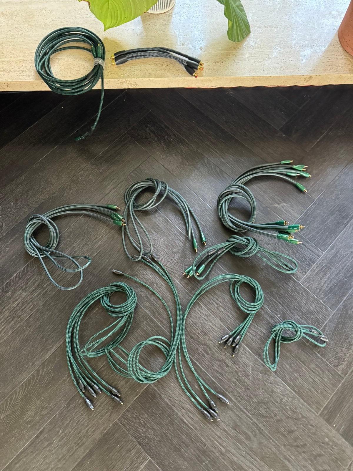 High end Audio Quest cables, Ophalen of Verzenden, Zo goed als nieuw, Minder dan 2 meter, Coaxiale kabel