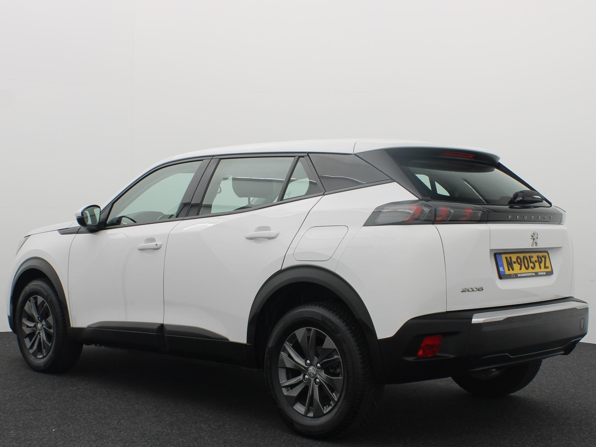 Peugeot 2008 1.2 PureTech Active Pack FULL LED / CARPLAY / N, Auto's, Dealer onderhouden, Stof, Gebruikt, Euro 6