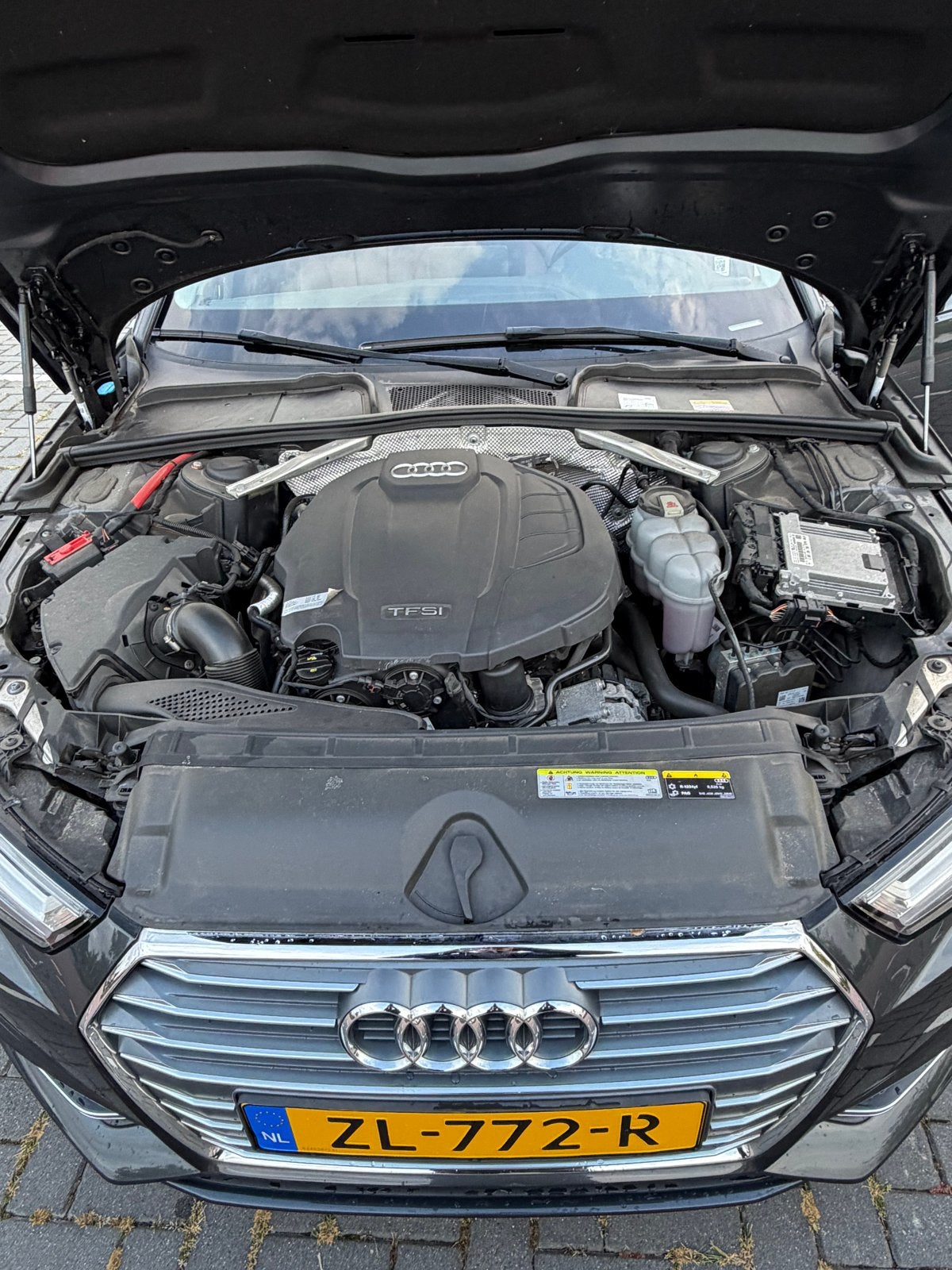 Foto 9 van Audi A4 35 Tfsi 150pk S Tronic 2019 Grijs
