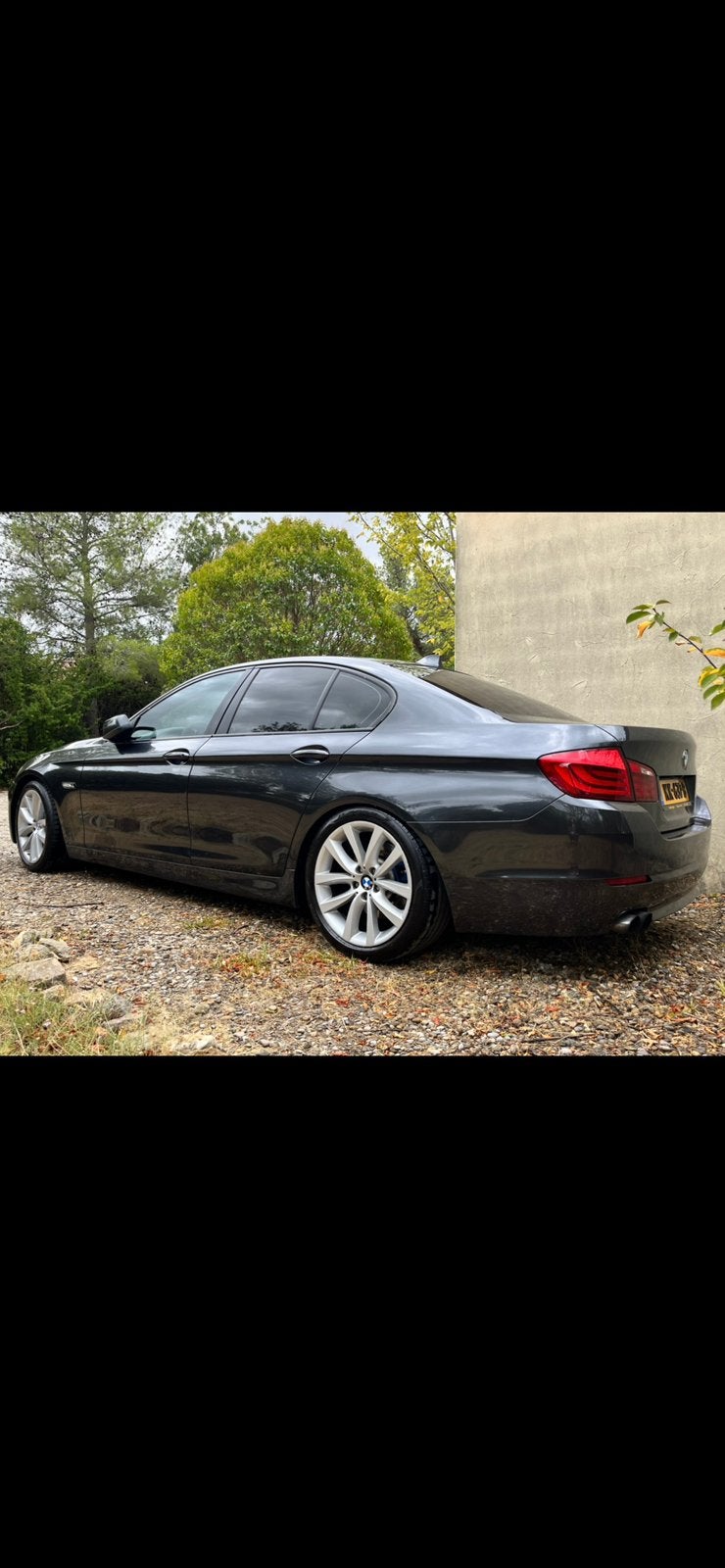 BMW 5-Serie 3.0 525D AUT 2010 Grijs, Automaat, Achterwielaandrijving, 2000 kg, Diesel