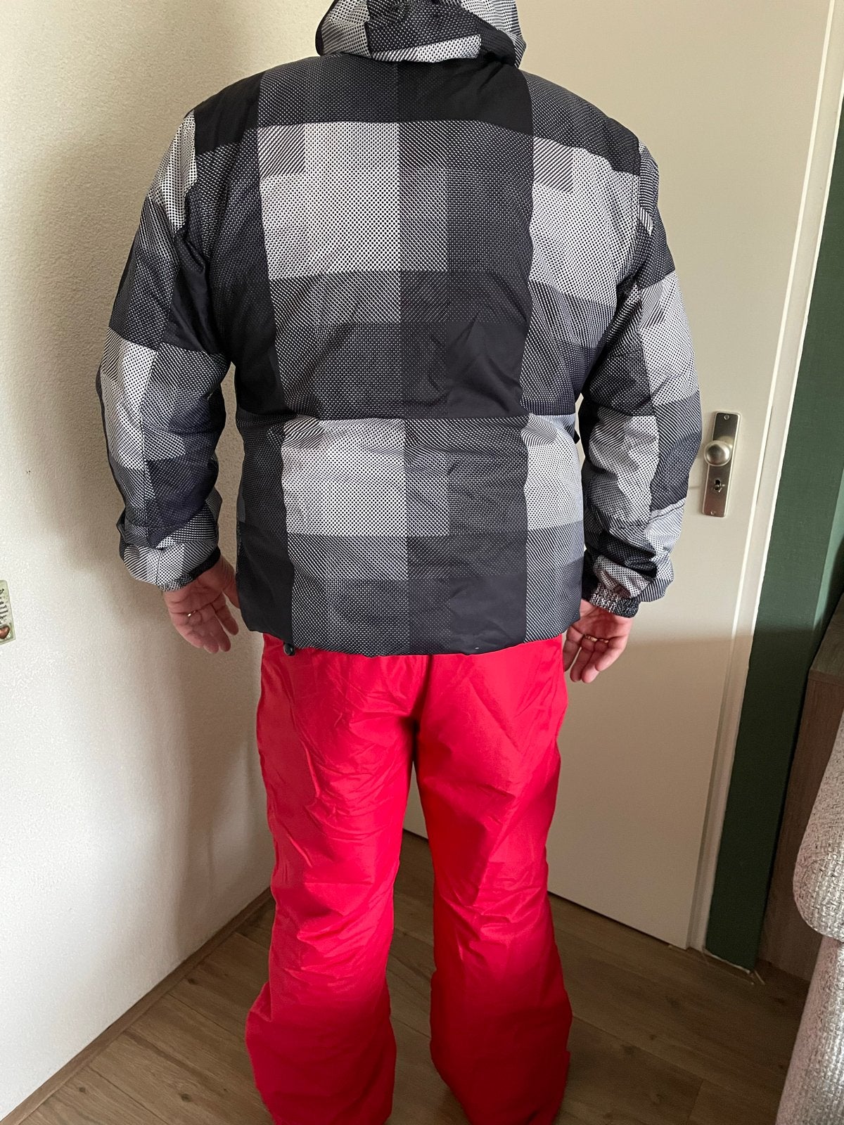 Verzameling helmen, jassen, broeken en kleding, Gebruikt, Protest, Ophalen of Verzenden, Kleding