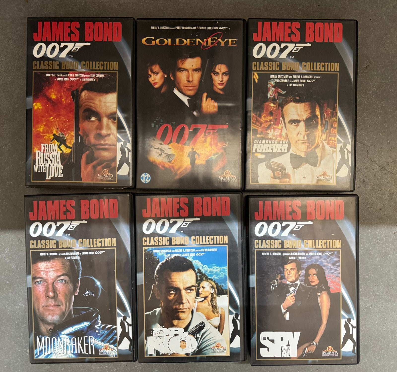 6 originele  klassiekers 007 op vhs james bond, Cd's en Dvd's, Alle leeftijden, Ophalen of Verzenden, Gebruikt, Actie en Avontuur