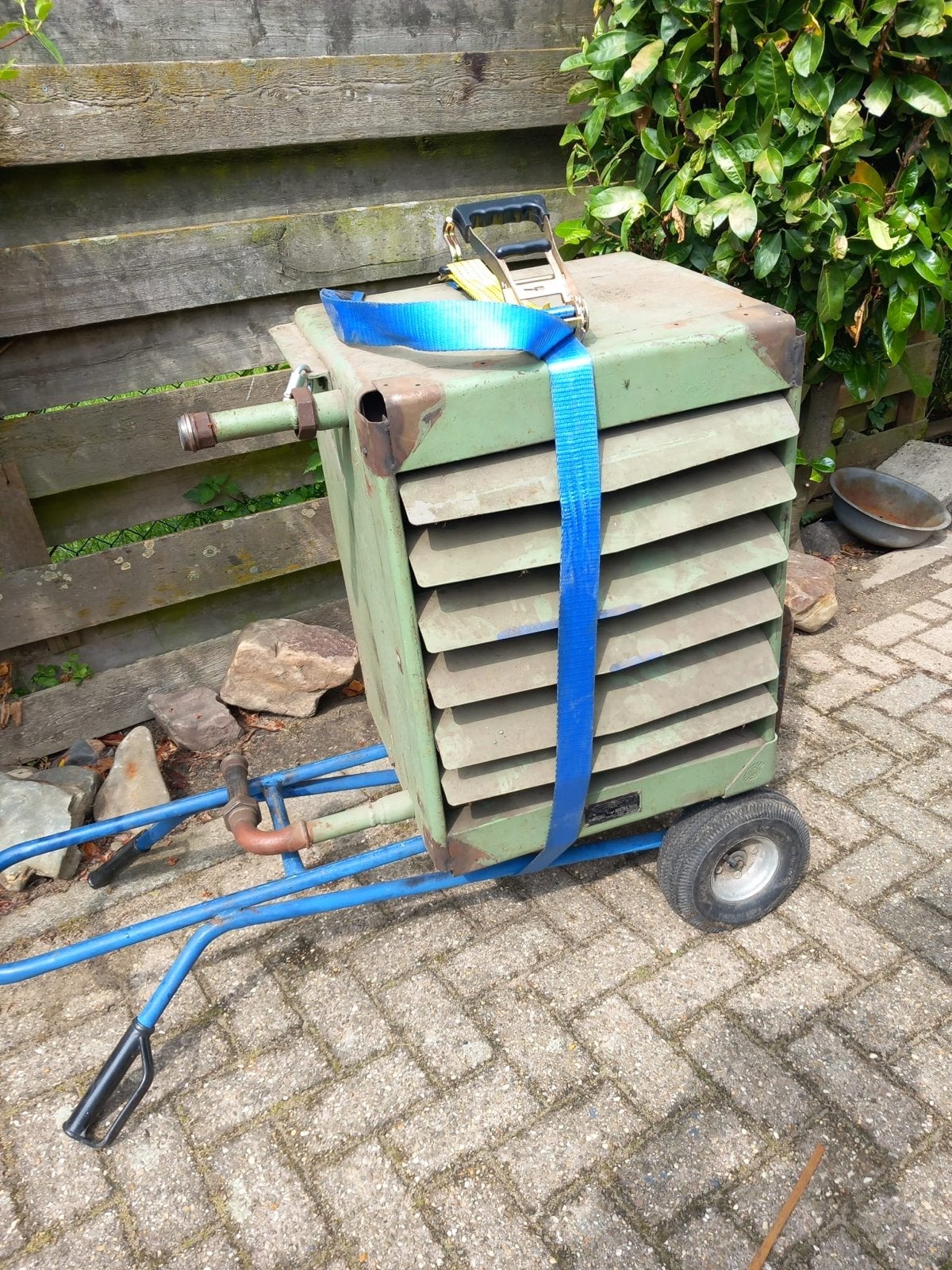 Werkplaatskachel / Radiator - IJzer, zonder ventilator, Ophalen, Gebruikt, Kachel