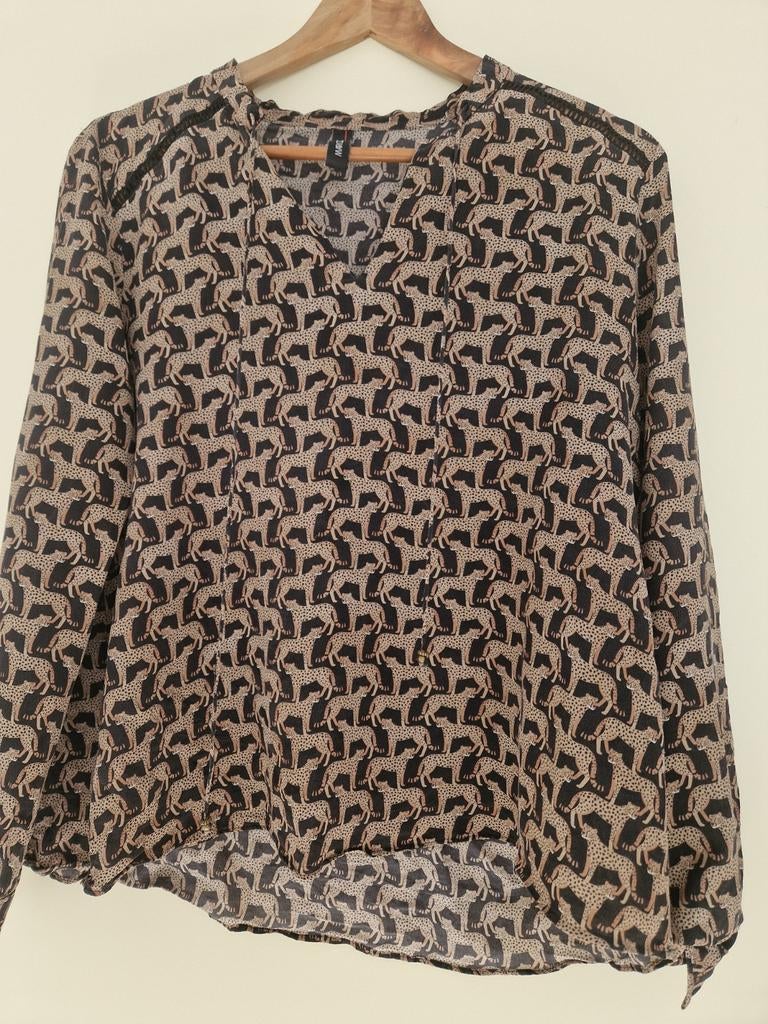 "MARCCAIN" 100% ZIJDEN BLOUSE MET PANTERMOTIEF, Kleding | Dames, Maat 38/40 (M), Bruin, Ophalen of Verzenden, Zo goed als nieuw