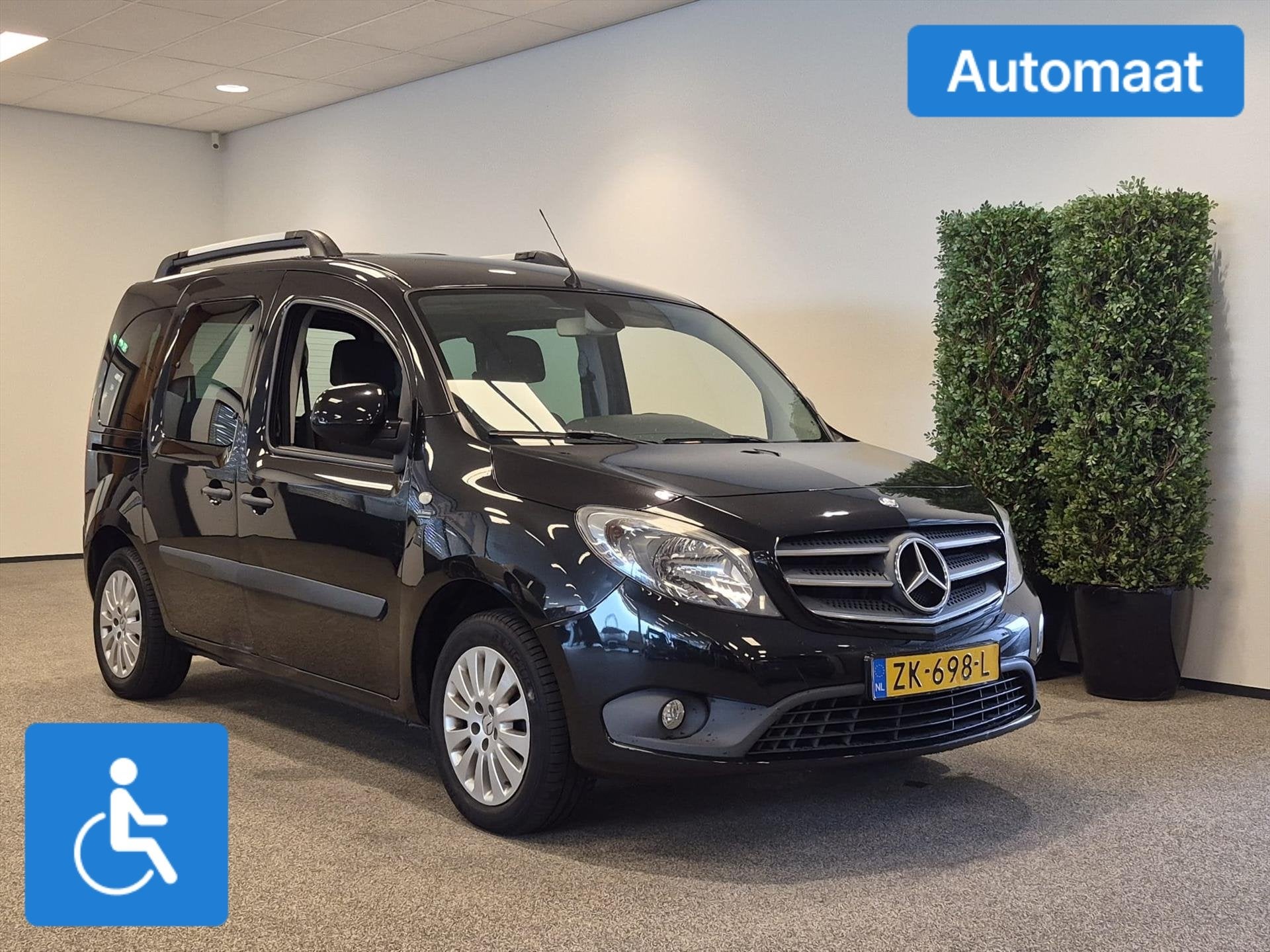 Mercedes Citan L1 Rolstoelauto Automaat 3+1, 12 maanden, Stof, Gebruikt, Zwart