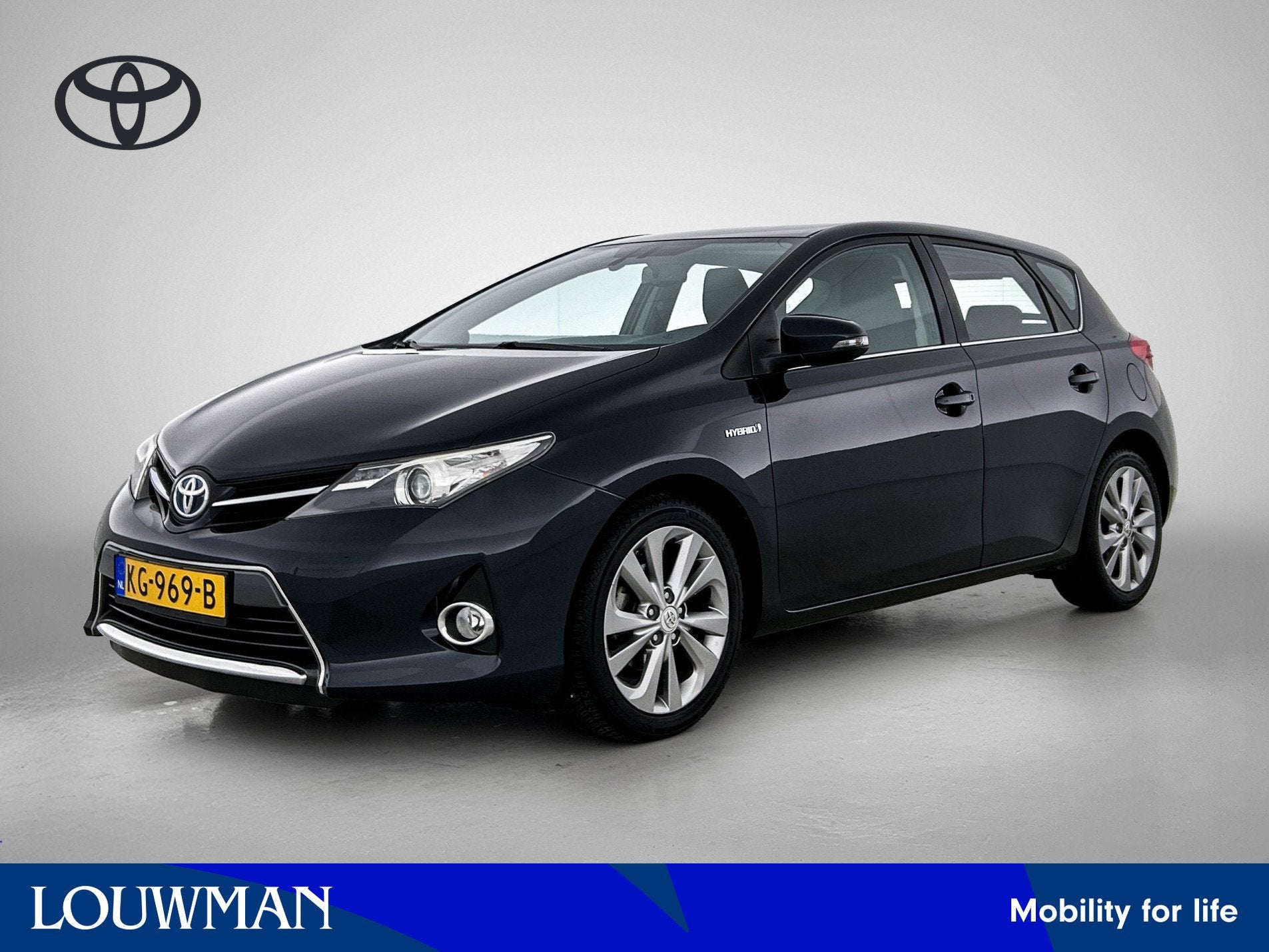 Toyota Auris 1.8 Hybrid Lease | Dealer onderhouden! | Cruise, Auto's, Gebruikt, Zwart, 4 cilinders, Bedrijf