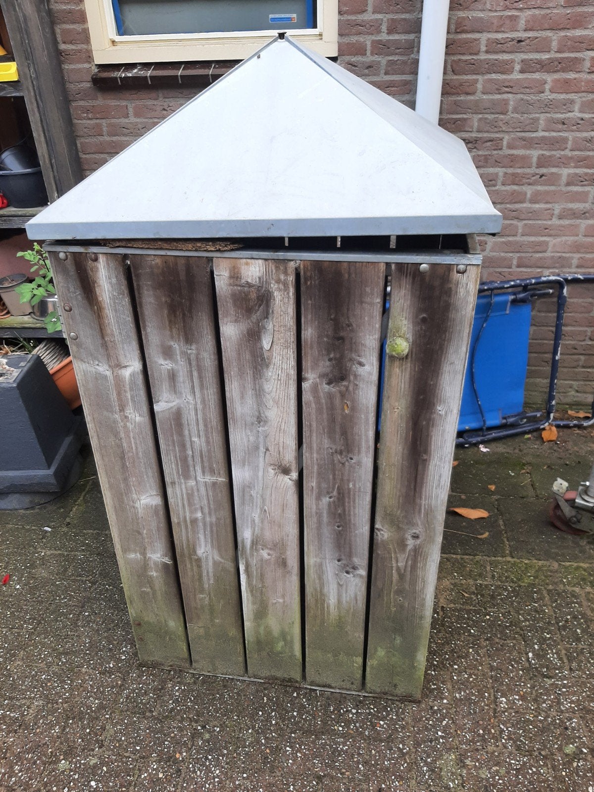 kliko ombouw kan nog wel rondje mee. Moet wel wat hetsteld, Ophalen, Gebruikt, Hout, Containerberging