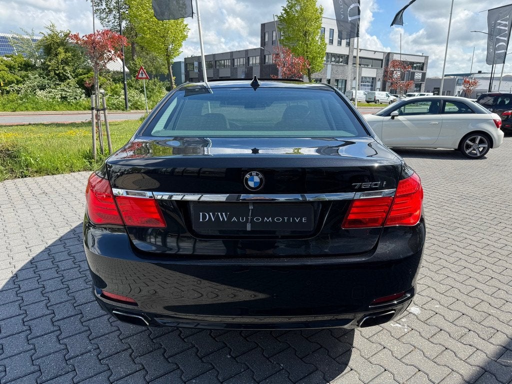 BMW 7-serie 750i xDrive Executive, nieuwstaat, Automaat, Euro 5, 2005 kg, Gebruikt