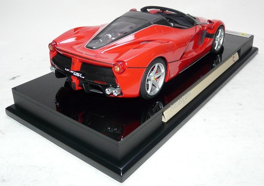 Ferrari LaFerrari Aperta Rood 1:18 van Amalgam, Ophalen of Verzenden, Nieuw, Auto, Overige merken