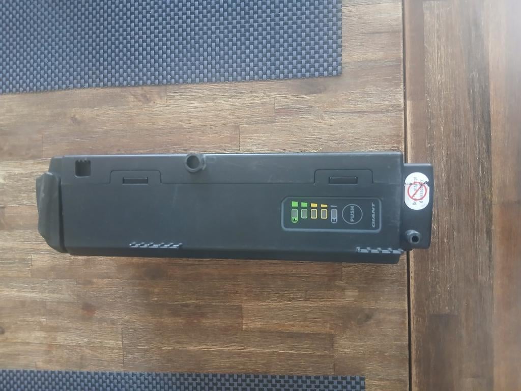 Giant Li-ion Battery, Ophalen, Gebruikt