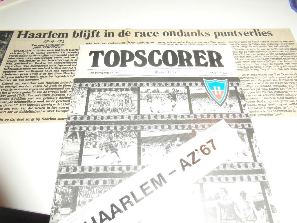voetbal programma hfc haarlem az 67 16 april 1983, Ophalen of Verzenden, Zo goed als nieuw, AZ, Boek of Tijdschrift