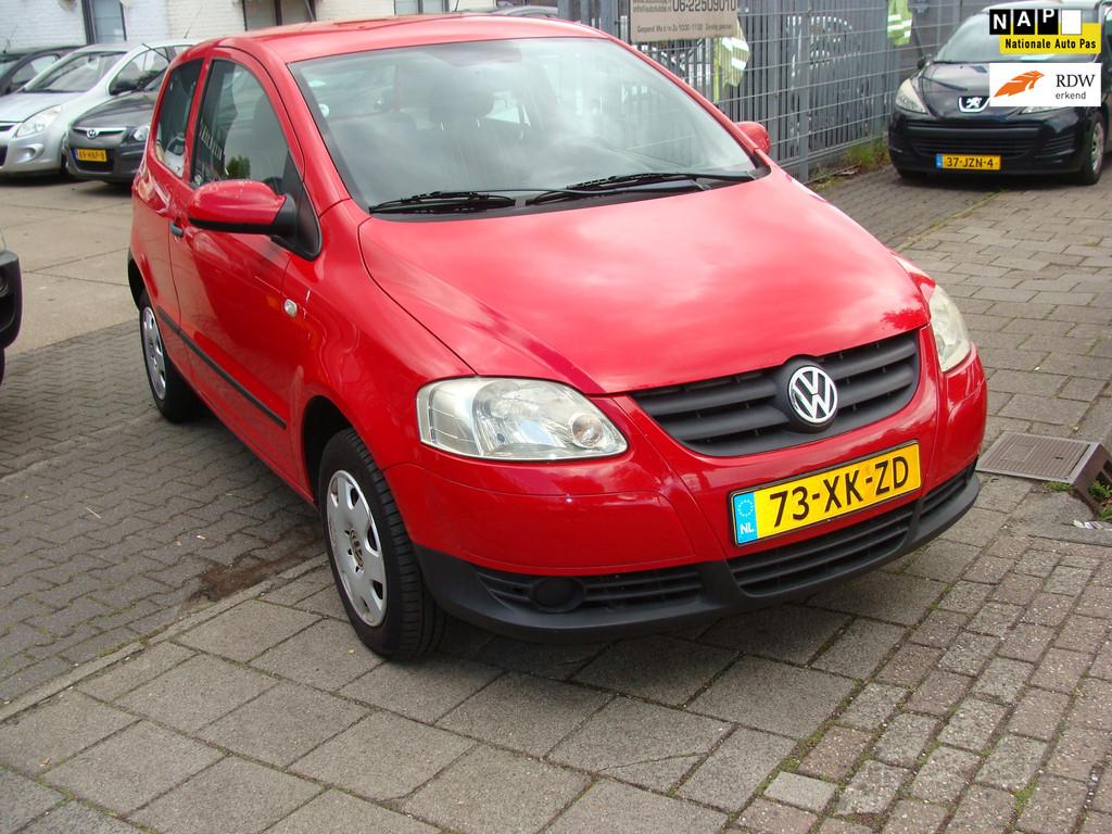 Volkswagen Fox 1.2 Trendline st bekr airco elek pak nap apk, Auto's, Volkswagen, Voorwielaandrijving, Airbags, 4 stoelen, 1198 cc