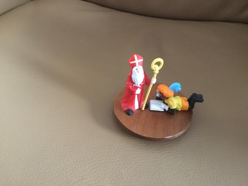 Sinterklaas en liggende zwarte piet ( ophalen), Diversen, Sinterklaas, Ophalen, Zo goed als nieuw