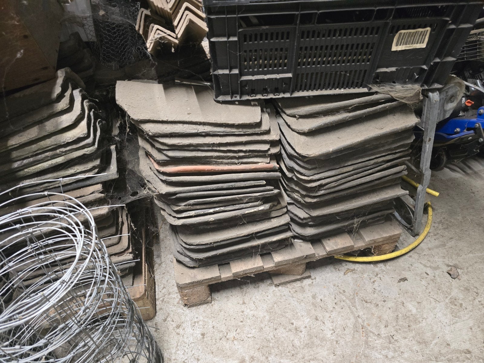Gratis dakpannen - ca. 11-12 m2, Ophalen