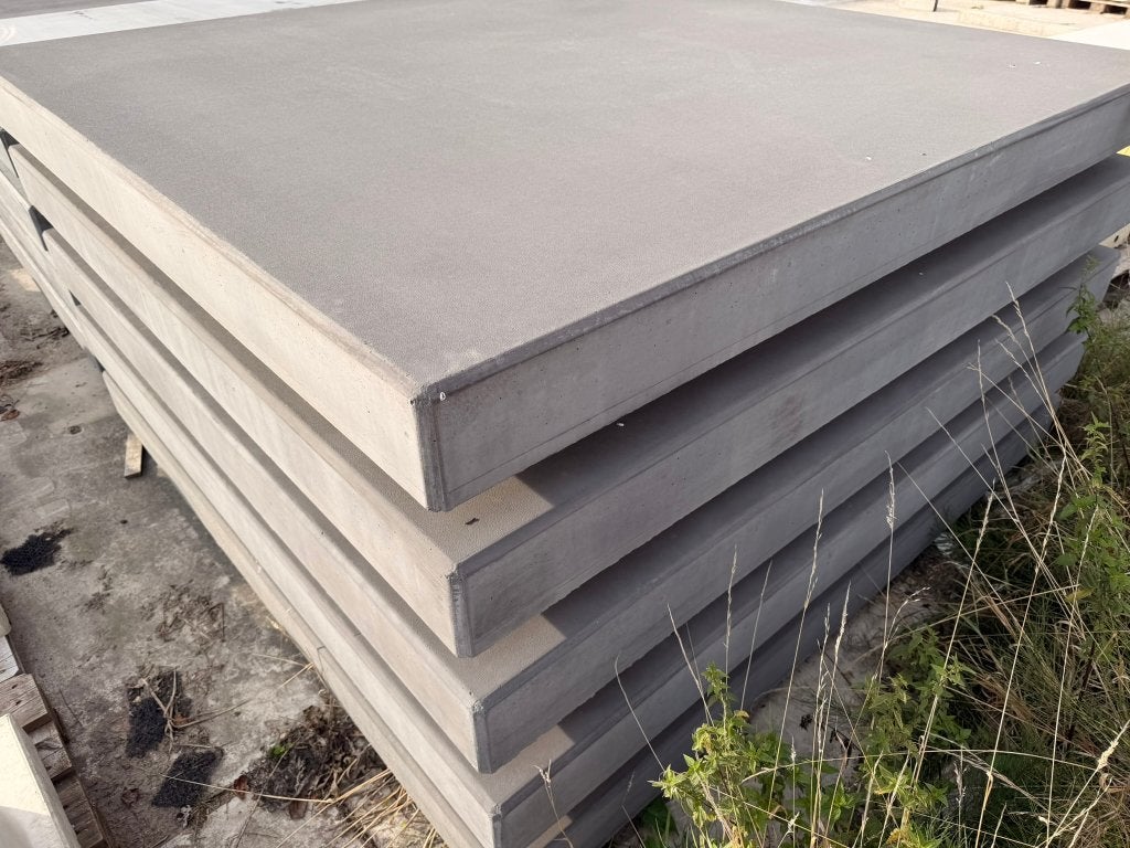 NOG 3x Nieuwe prefab betonplaten 2000x2000x140mm antraciet, Ophalen, Overige materialen, 100 mm of meer, Roijendijk 30