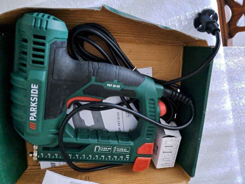 Electrische tacker nietmachine stapler, Ophalen, Zo goed als nieuw, Tacker/nietmachine, Parkside