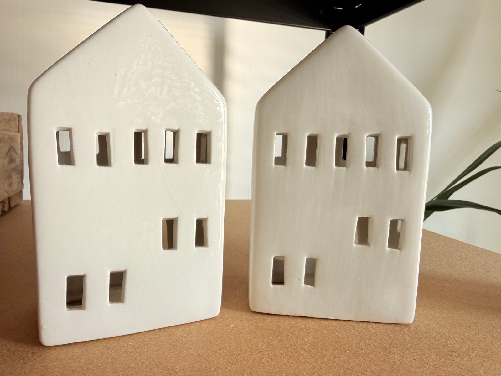 Set van 2 Witte Keramische Waxinelichthouders - 14 cm, Ophalen, Zo goed als nieuw