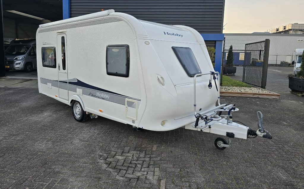 Keurige hobby 460 ufe ,luifel, mover, sateliet, Caravans en Kamperen, Rondzit, Hobby, Frans bed, Particulier