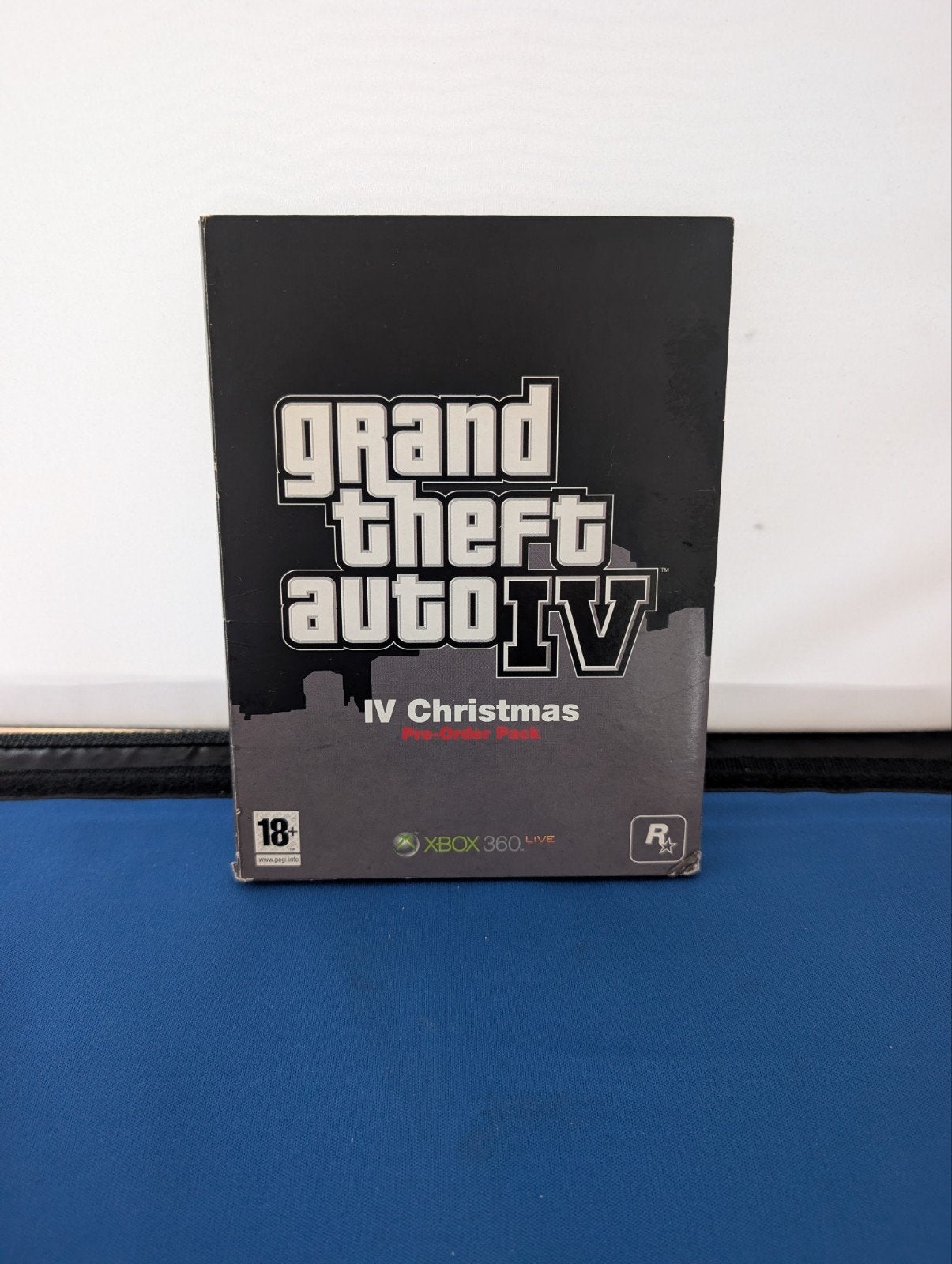 Grand Theft Auto IV IV Christmas Pre-Order Pack Xbox 360, Spelcomputers en Games, Games | Xbox 360, Avontuur en Actie, Vanaf 18 jaar