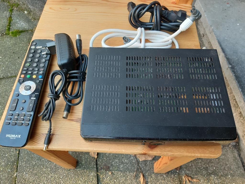 Ziggo media box IRHD 5300 C/NL, Ophalen, Zo goed als nieuw, Decoder