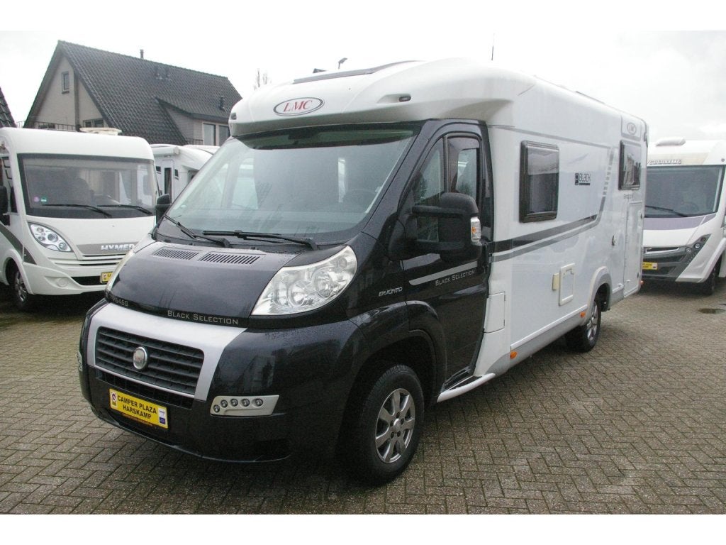LMC Breezer V646 G Black Edition, Enkele bedden, XXL Garage, Caravans en Kamperen, Campers, Ringverwarming, Fiat, Tot en met 2