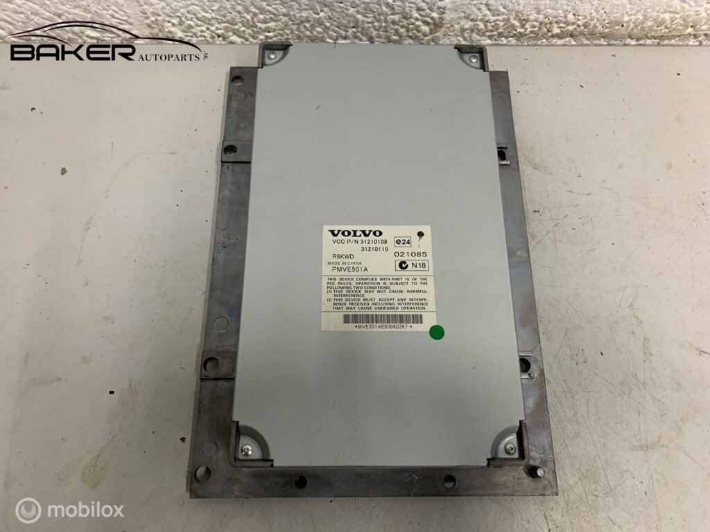 Radio versterker Volvo C70 Convertible II 05-'13 31210108, Auto-onderdelen, Gebruikt, Ophalen of Verzenden, Volvo, Volvo