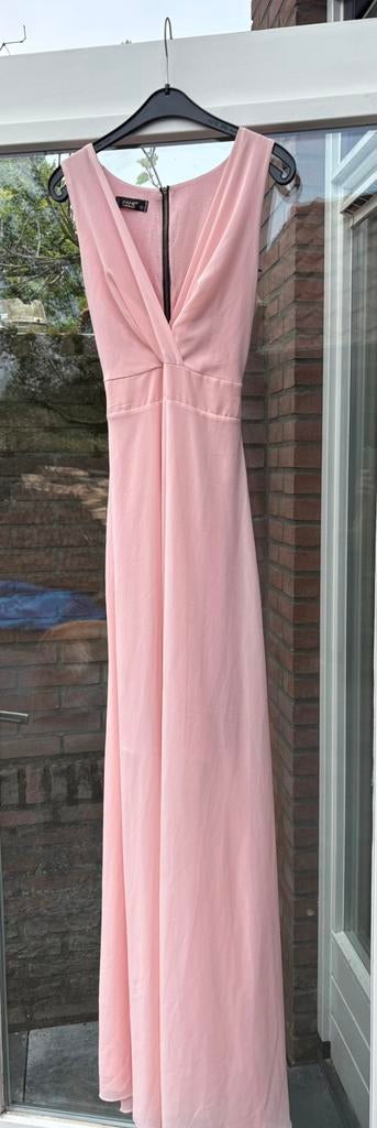 Mooie jurk maat S, zalm roze (gala, avondjurk), Ophalen of Verzenden, Zo goed als nieuw, Roze, Galajurk