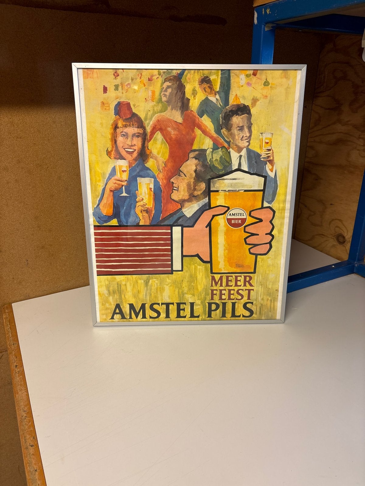 Amstel Pils Reclame Poster in Lijst - Vintage Bier Reclame, Met lijst, Ophalen of Verzenden, A1 t/m A3, Reclame