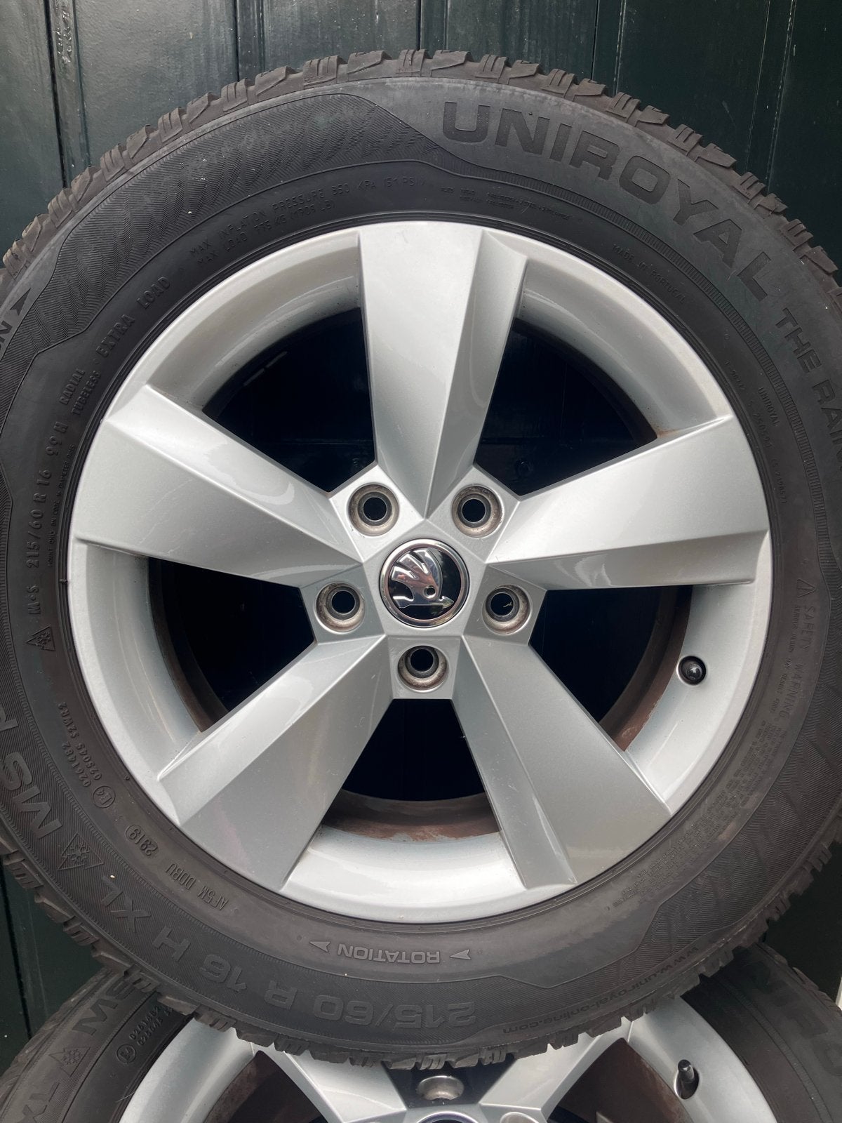 16 inch winterwielen Škoda Karoq / VW T-Roc / SEAT Ateca / A, Auto-onderdelen, Ophalen, 16 inch, Banden en Velgen, Winterbanden