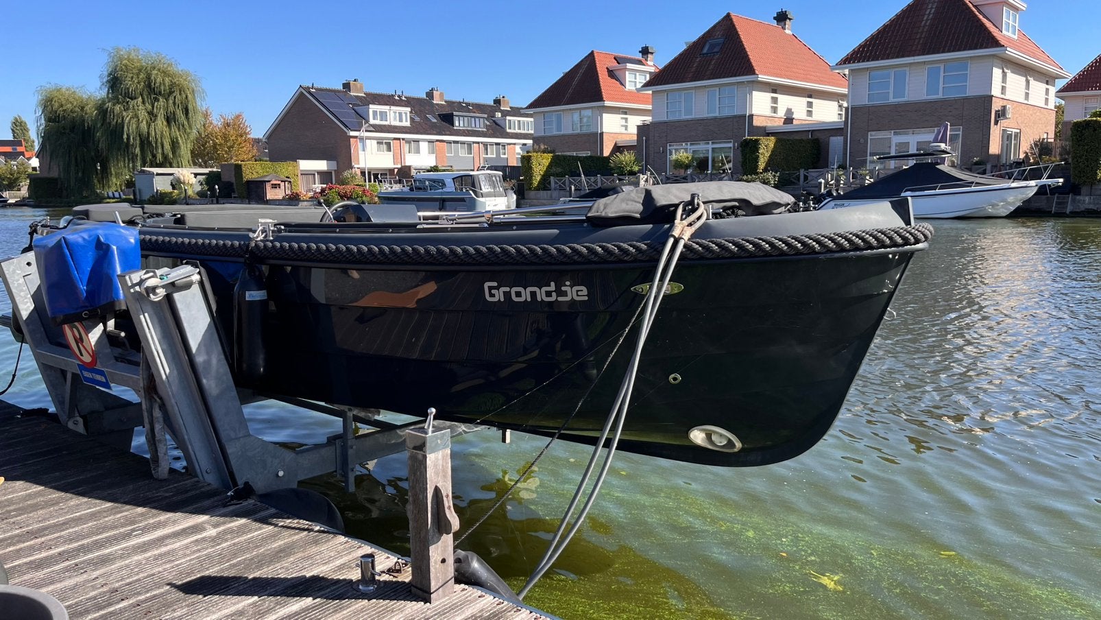 Topcraft Tender 605 met boegschroef
