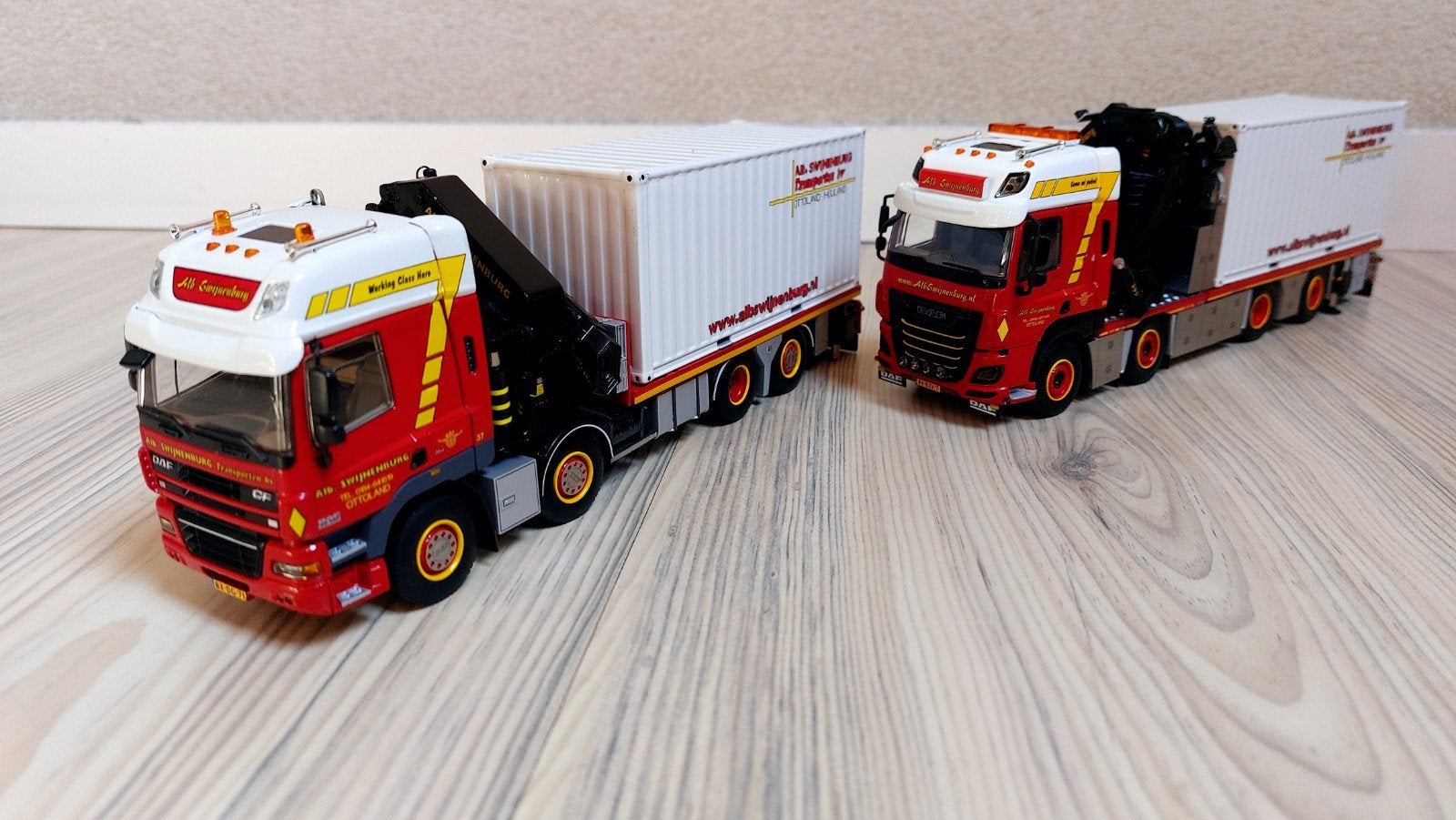 Wsi Daf CF 85 Swijnenburg autolaadkraan set met containers, Hobby en Vrije tijd, Modelauto's | 1:50, Ophalen of Verzenden, Nieuw