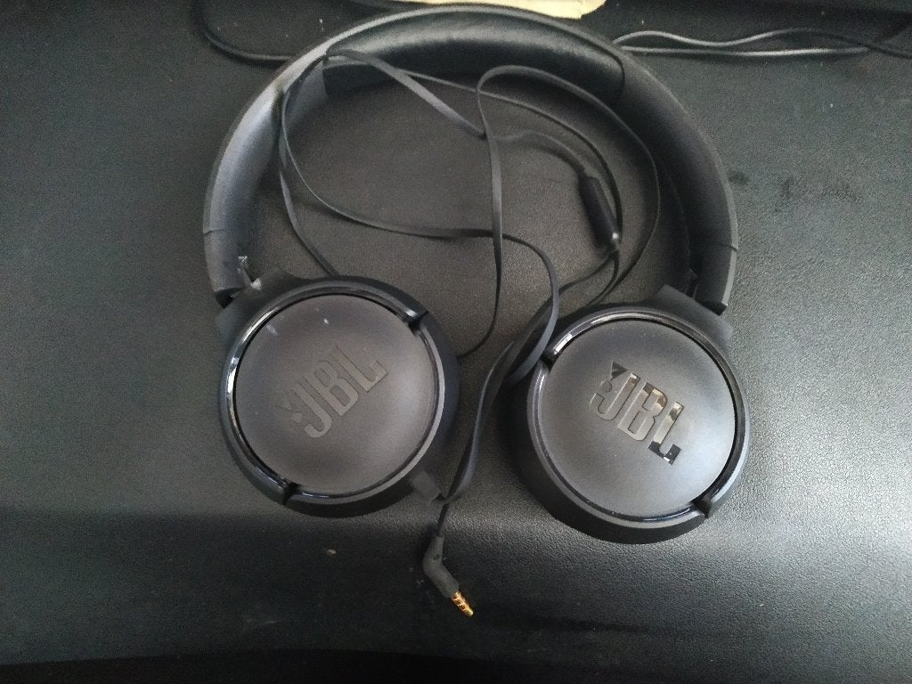 JBL Tune 500 Koptelefoon, Ophalen of Verzenden, Gebruikt, Zwart, JBL