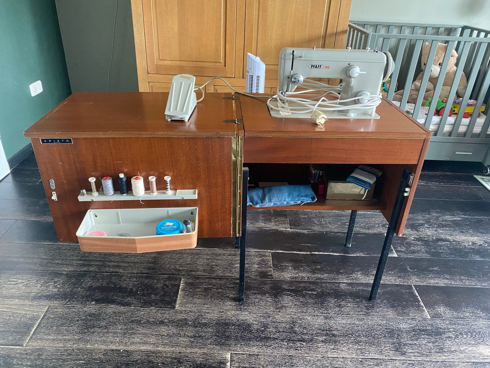 Vintage Pfaff 260 Naaimachine met Meubel, Ophalen, Gebruikt, Naaimachine, Pfaff