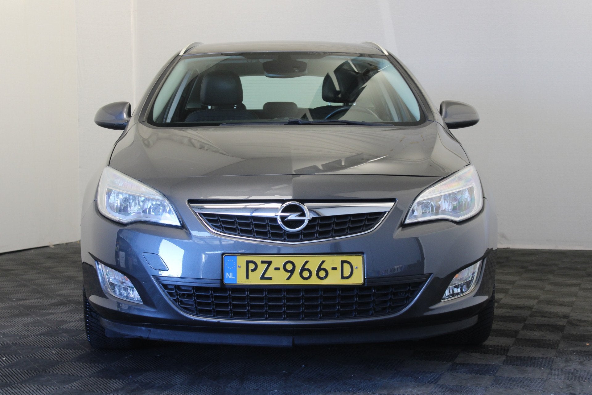 Opel Astra Sports Tourer 2.0 CDTi Cosmo (bj 2012, automaat), Auto's, Opel, Euro 5, Zwart, 4 cilinders, Leder en Stof