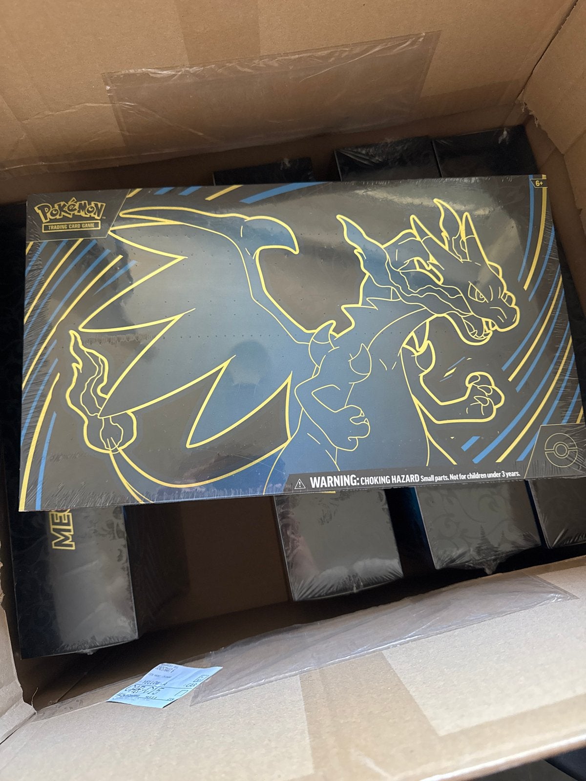 Pokémon Trading Card Game Elite Trainer Box Charizard, Ophalen of Verzenden, Nieuw, Boosterbox