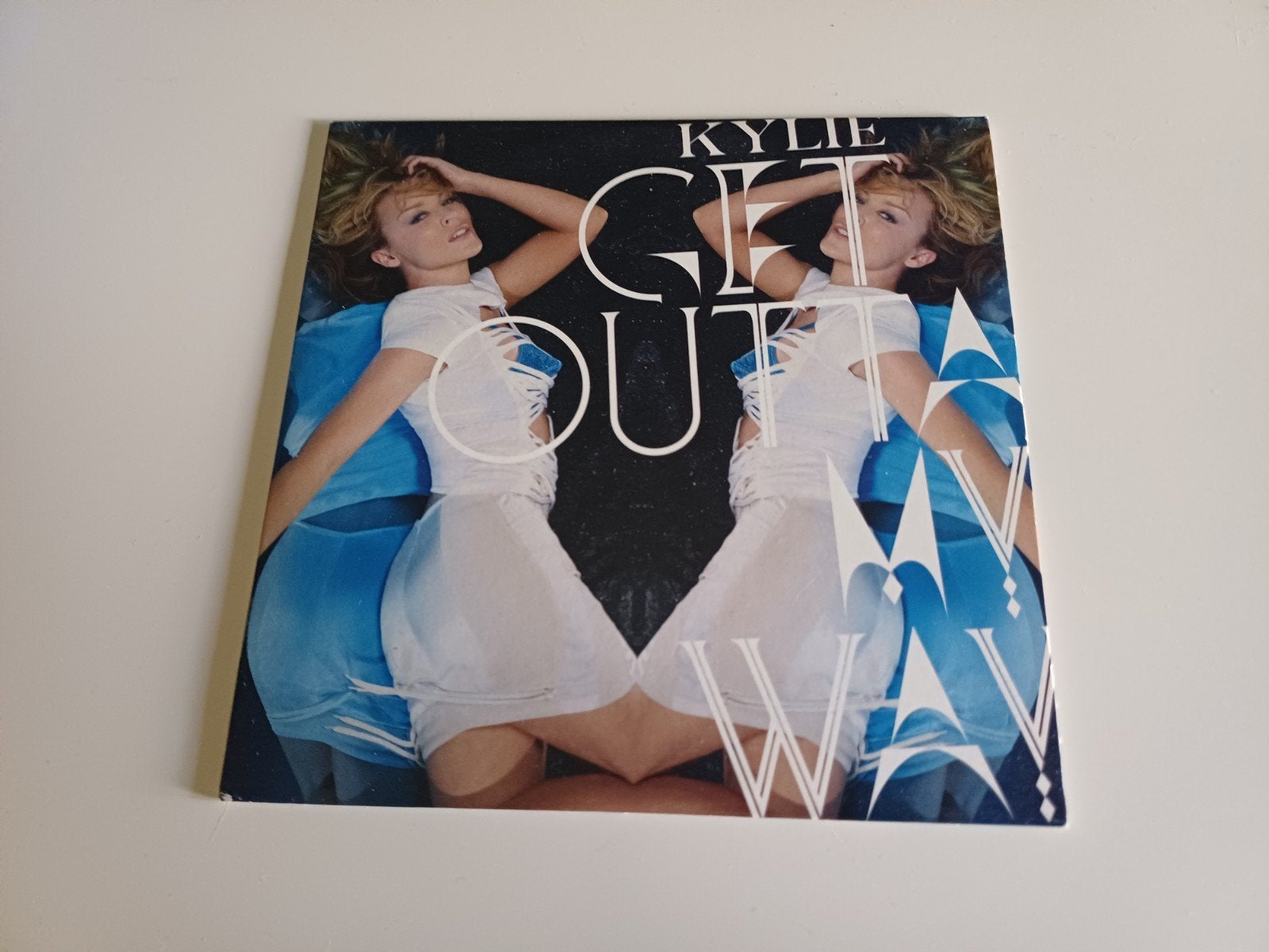 Kylie Minogue-Get outta my way, Verzenden, Pop