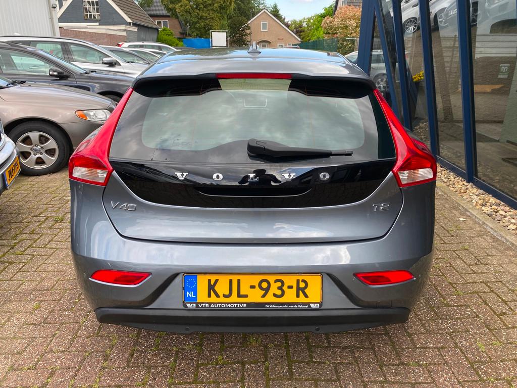 Volvo V40 2.0 T2 Kinetic NAVI / BLEUTOOTH / PDC, Auto's, Volvo, Voorwielaandrijving, Stof, Gebruikt, 4 cilinders
