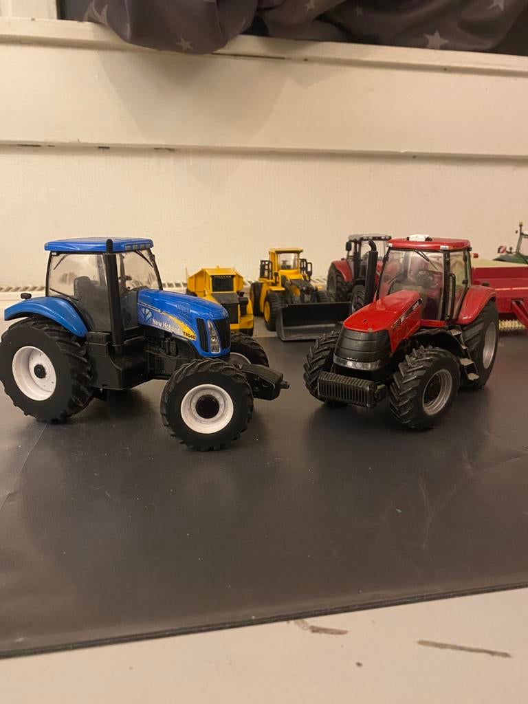 2 mooie britains trekkers, Hobby en Vrije tijd, Modelauto's | 1:32, Ophalen, Zo goed als nieuw